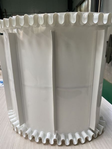 廠家供應白色裙邊帶 PVC裙邊輸送帶 白色擋板輸送帶 PVC擋板帶