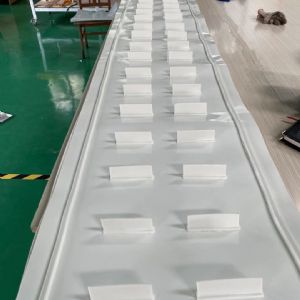 PVC/PU白色擋板裙邊帶爬坡流水線輸送帶提升機防跑偏食品級皮帶
